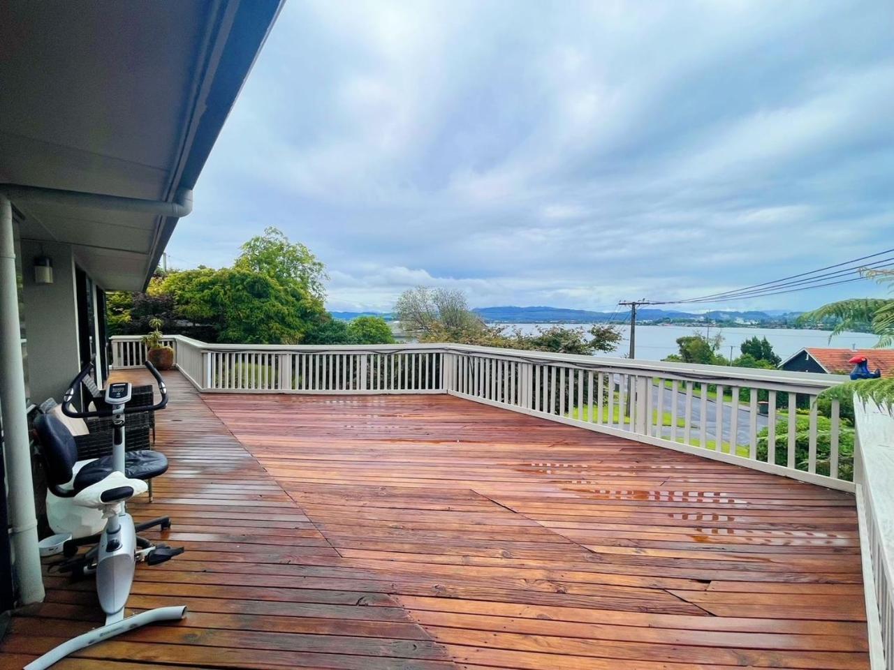 Premium Lake View Home Rotorua Exterior foto